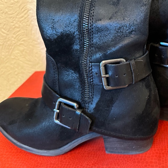 Donald J Pliner suede & leather knee high boot - Picture 2 of 6